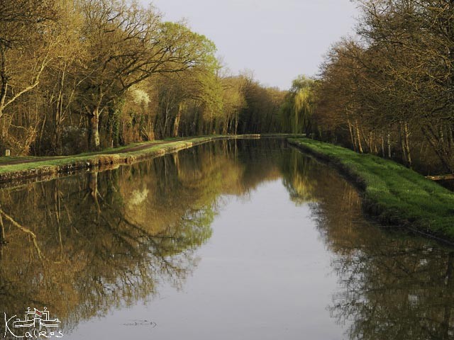 canal latéral à la Loire
